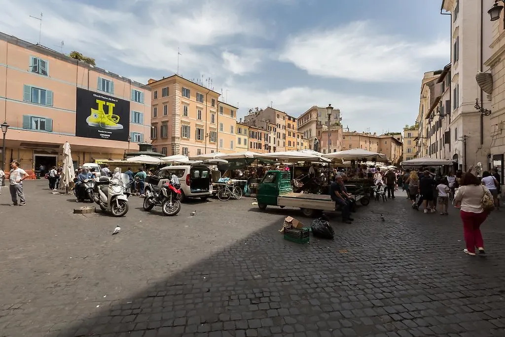 Pellegrino Campo De' Fiori Suite Rome 0*,  Italy