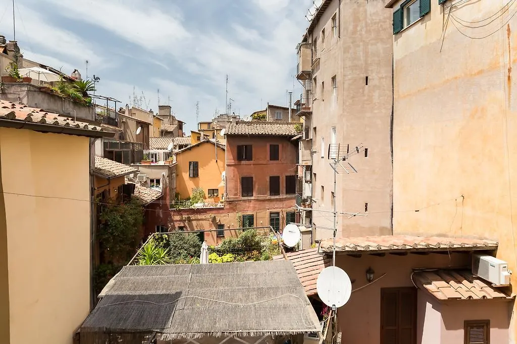 Pellegrino Campo De' Fiori Suite Rome Apartment