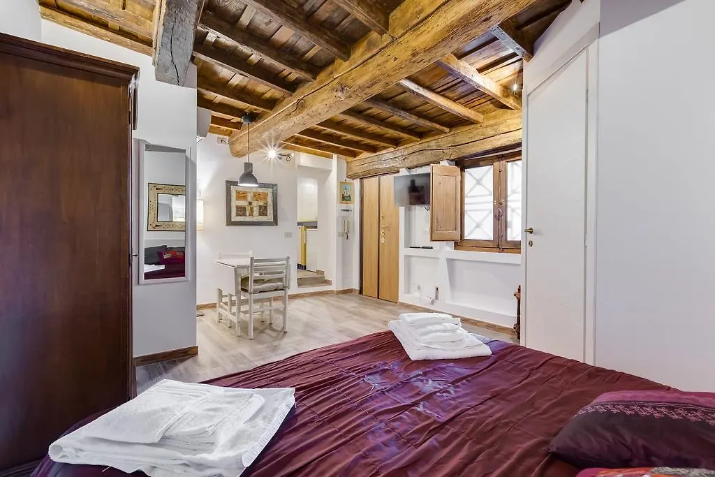 Apartment Pellegrino Campo De' Fiori Suite Rome